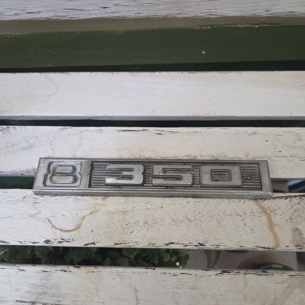 1969 1970 1971 1972 CHEVROLET TRUCK FRONT FENDER "8 350" EMBLEM